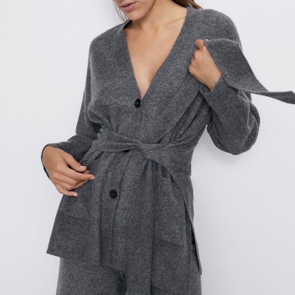 ZARA Gray Knit Wrap Robe - Picture 1 of 15